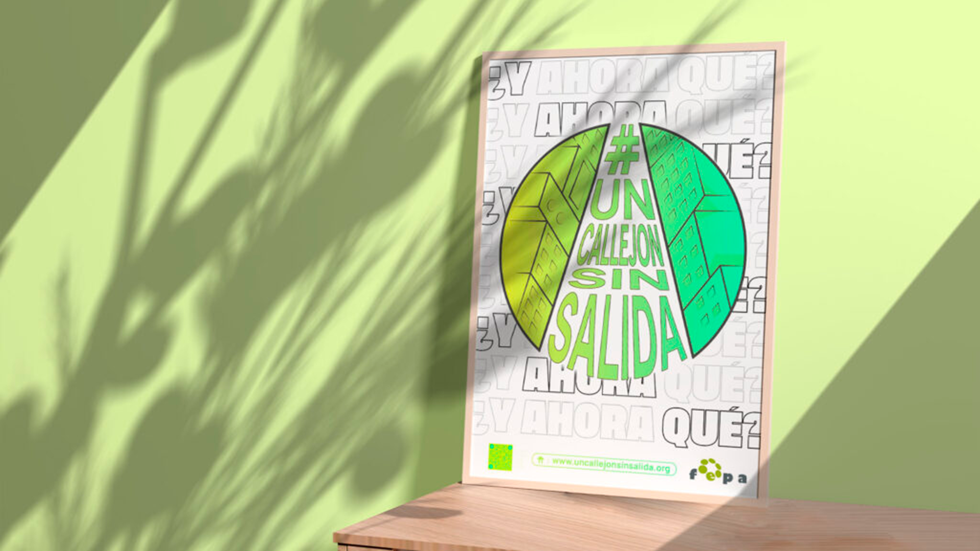 Mueble con un cuadro de la campaña 'Un callejón sin salida', que organizó FEPA.